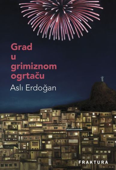 Book grad u grimiznom ogrtacu 300dpi