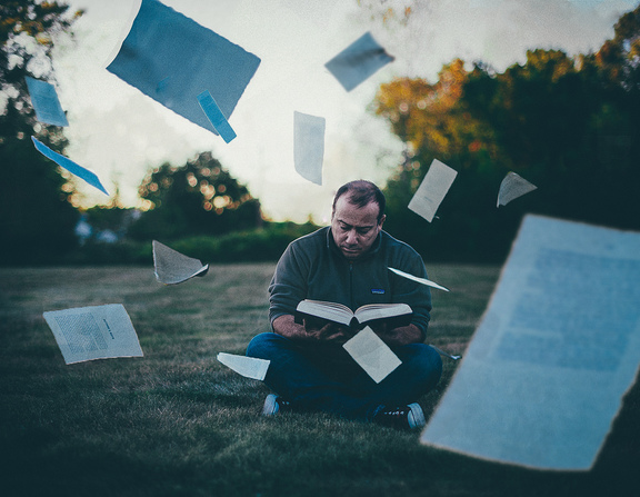 Large reader   steven guzzardi