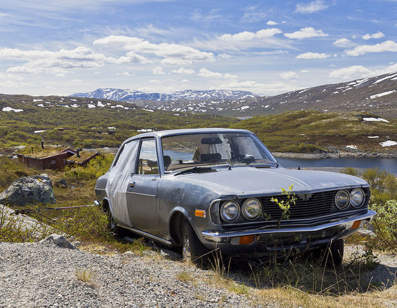 Large car wreck in the highlands of sunndal  2013 june