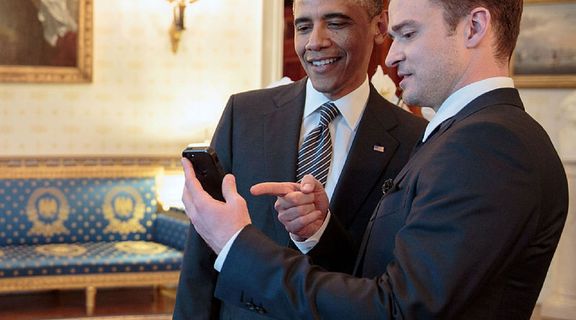 Homepage justin timberlake and barack obama at the white house   2